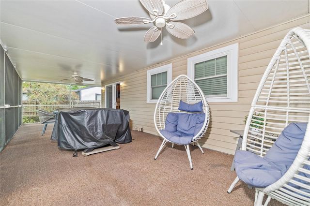 6914 N LYNN AVENUE, Tampa, FL 33604