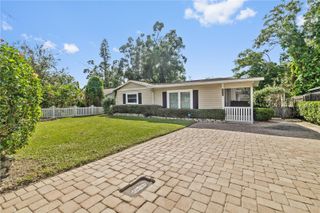 6914 N LYNN AVENUE, Tampa, FL 33604