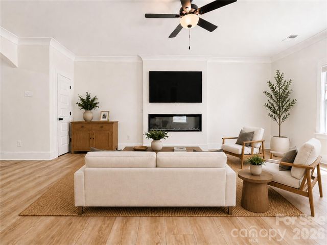 1228 N Sharon Amity Road, Charlotte, NC 28211