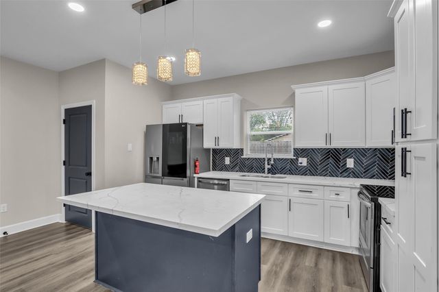 8529 Dosia Street A, Houston, TX 77051