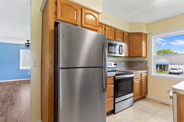 1303 KINGSLEY RD, Camp Hill, PA 17011