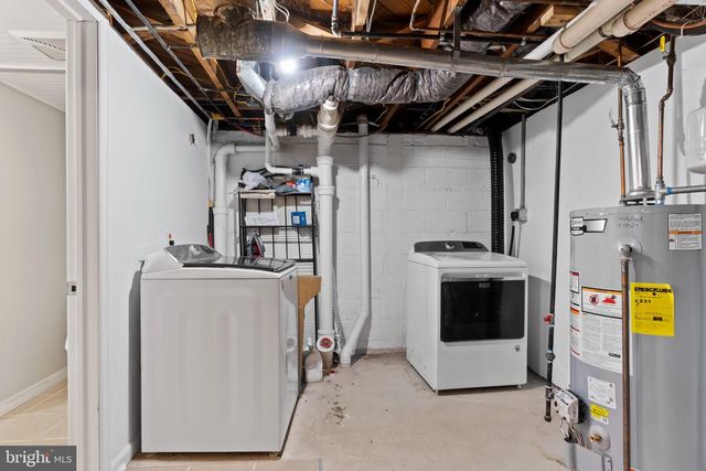 1303 KINGSLEY RD, Camp Hill, PA 17011