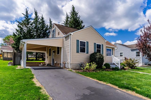 1303 KINGSLEY RD, Camp Hill, PA 17011