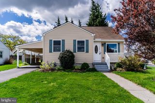 1303 KINGSLEY RD, Camp Hill, PA 17011