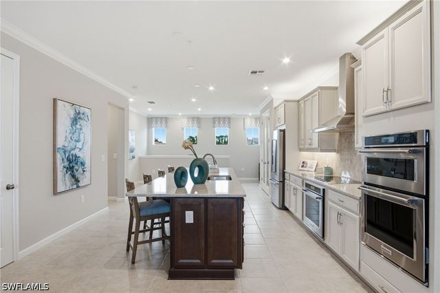 4578 Arboretum CIR 202, Naples, FL 34112