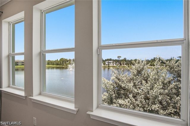 4578 Arboretum CIR 202, Naples, FL 34112