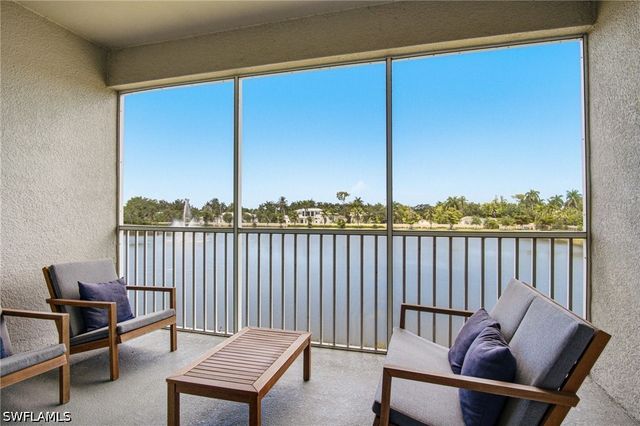 4578 Arboretum CIR 202, Naples, FL 34112