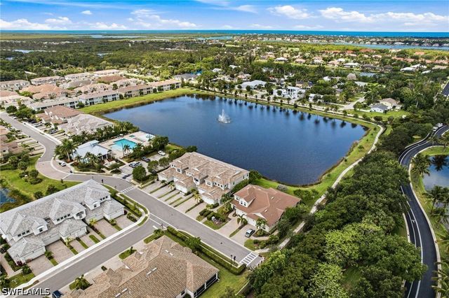 4578 Arboretum CIR 202, Naples, FL 34112