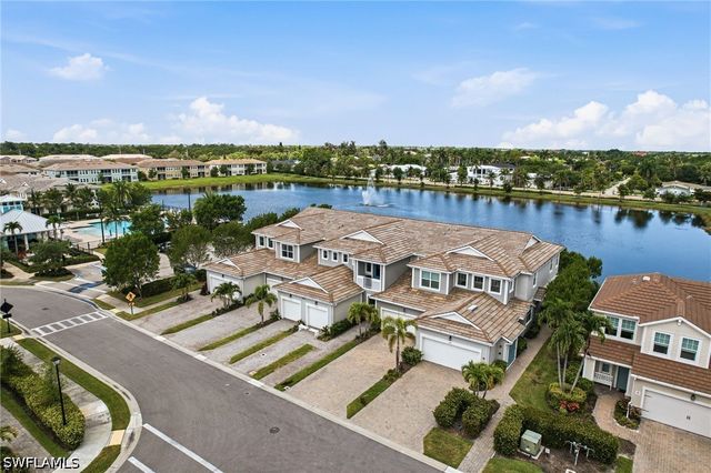 4578 Arboretum CIR 202, Naples, FL 34112