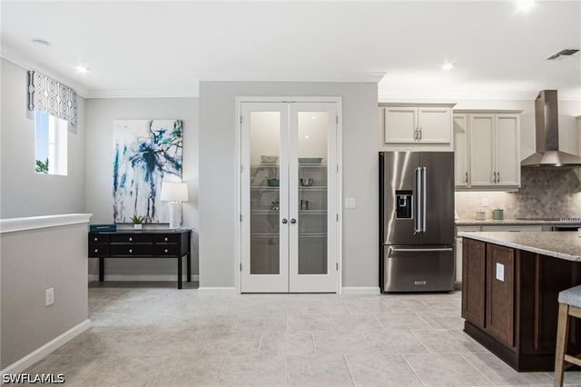 4578 Arboretum CIR 202, Naples, FL 34112