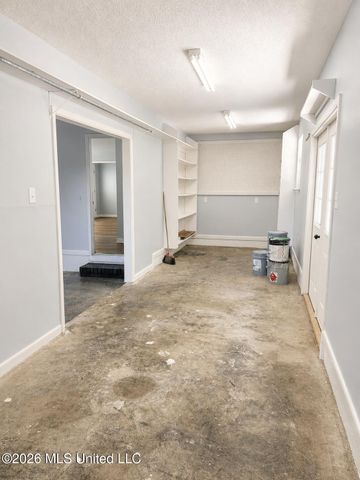 5615 Ahekolo Circle, Diamondhead, MS 39525