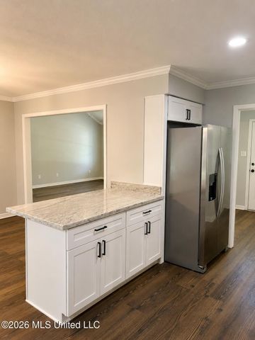5615 Ahekolo Circle, Diamondhead, MS 39525