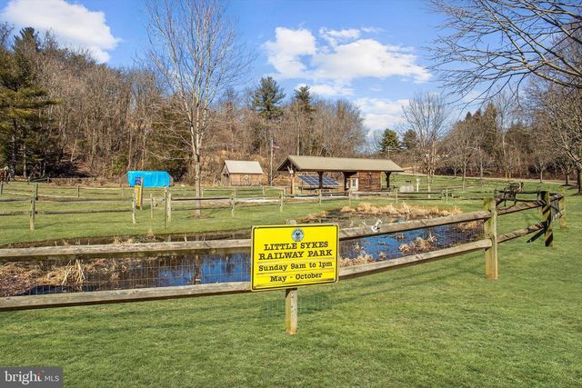 7341 NORRIS AVE, Sykesville, MD 21784