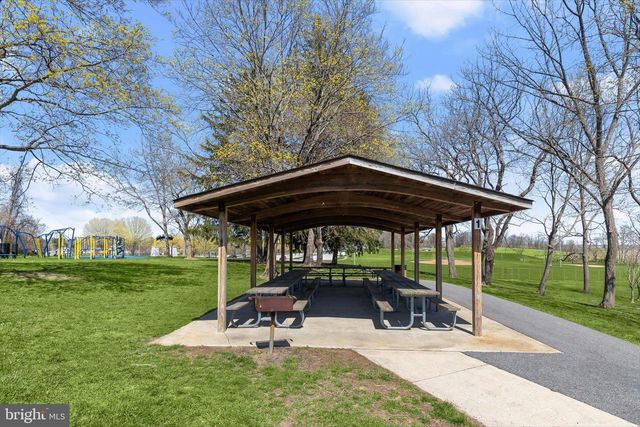 7341 NORRIS AVE, Sykesville, MD 21784