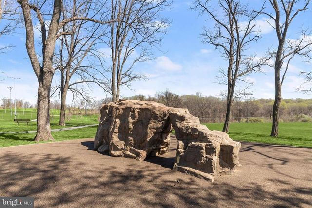 7341 NORRIS AVE, Sykesville, MD 21784