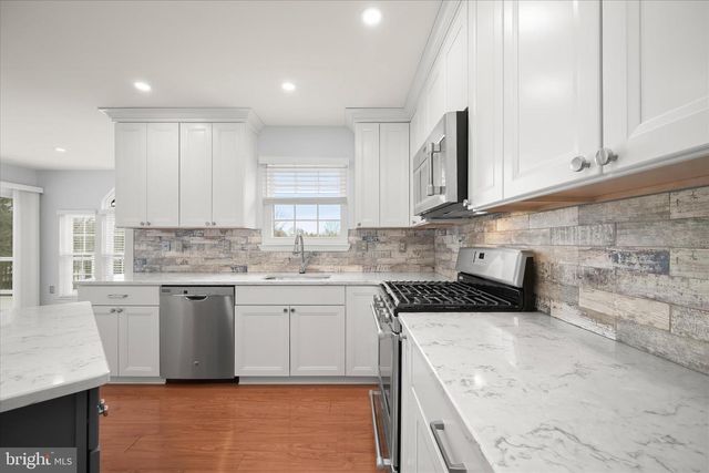 7341 NORRIS AVE, Sykesville, MD 21784