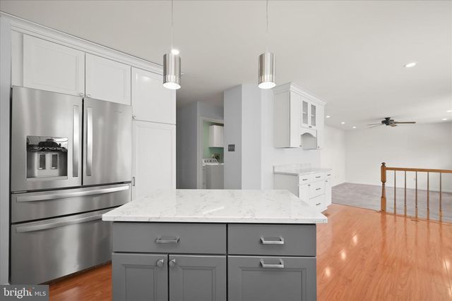 7341 NORRIS AVE, Sykesville, MD 21784