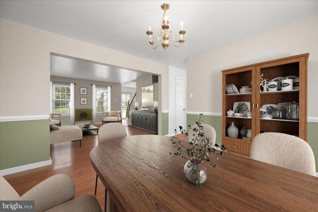 7341 NORRIS AVE, Sykesville, MD 21784