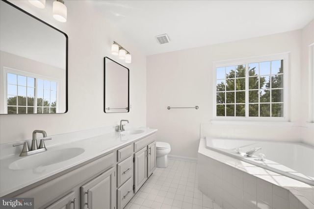 7341 NORRIS AVE, Sykesville, MD 21784