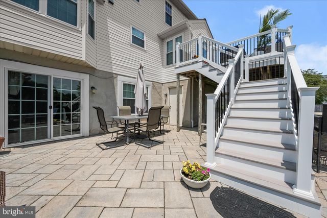 7341 NORRIS AVE, Sykesville, MD 21784