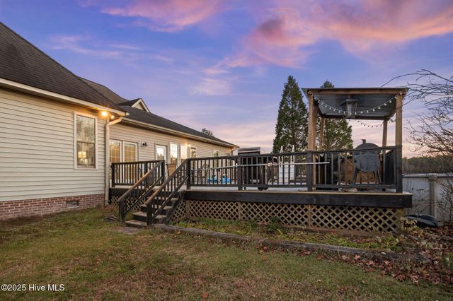 3310 Marys Chapel Church Road, Aurora, NC 27806