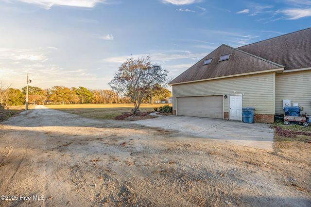 3310 Marys Chapel Church Road, Aurora, NC 27806