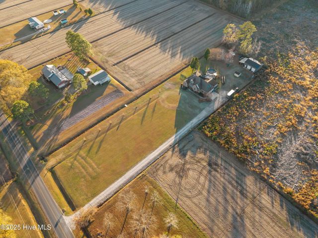 3310 Marys Chapel Church Road, Aurora, NC 27806