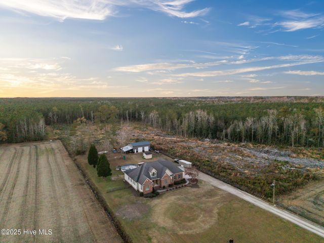 3310 Marys Chapel Church Road, Aurora, NC 27806