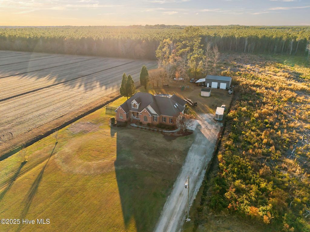 3310 Marys Chapel Church Road, Aurora, NC 27806