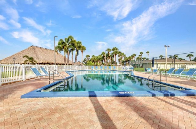 2100 KINGS HIGHWAY 833, Port Charlotte, FL 33980