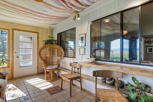 2851 E River Road, Livingston, MT 59047