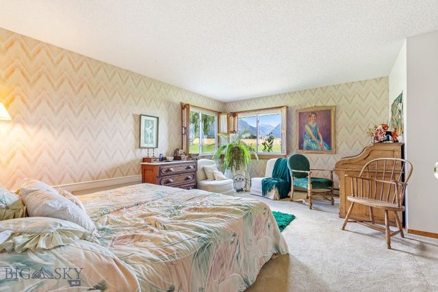 2851 E River Road, Livingston, MT 59047