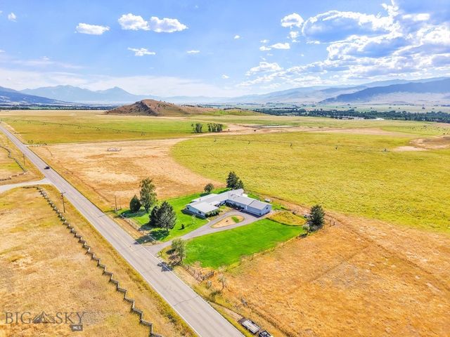 2851 E River Road, Livingston, MT 59047