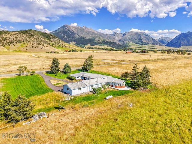 2851 E River Road, Livingston, MT 59047
