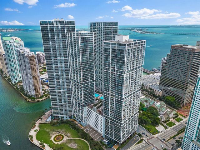 475 Brickell Ave 2812, Miami, FL 33131