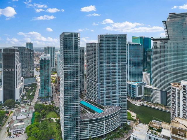 475 Brickell Ave 2812, Miami, FL 33131