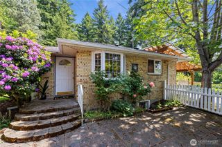 1315 SW 310th Street, Federal Way, WA 98023