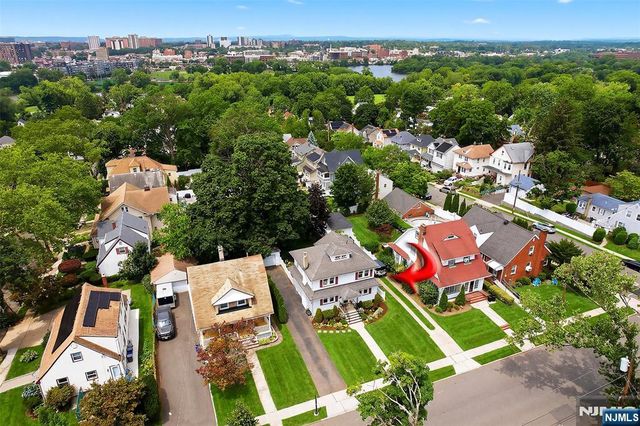 156 Larch Avenue, Teaneck, NJ 07666