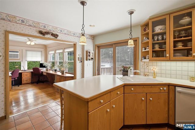 156 Larch Avenue, Teaneck, NJ 07666