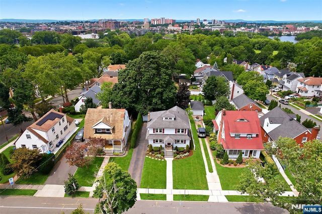 156 Larch Avenue, Teaneck, NJ 07666