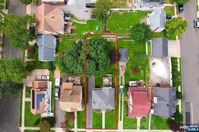 156 Larch Avenue, Teaneck, NJ 07666