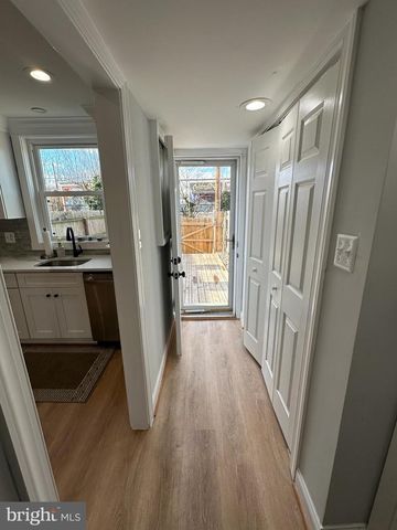 3724 EDISON ST, Alexandria, VA 22305