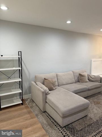 3724 EDISON ST, Alexandria, VA 22305