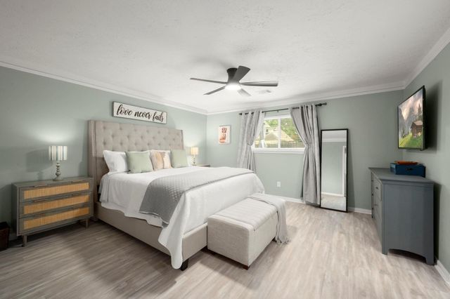 7607 Litchfield Lane, Spring, TX 77379