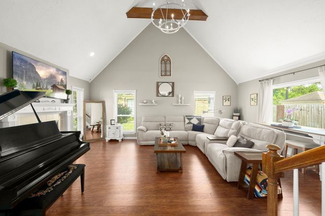 7607 Litchfield Lane, Spring, TX 77379