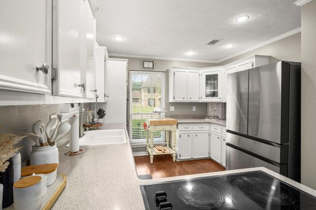 7607 Litchfield Lane, Spring, TX 77379