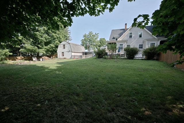495 Concord Street 497 tenant occupied, Manchester, NH 03104