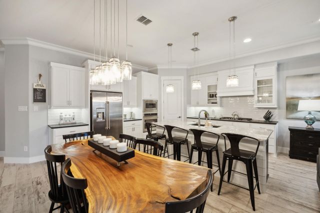 408 Crockett Circle, Roanoke, TX 76262