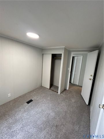 16908 Lansmill Dr, Chesterfield, VA 23834