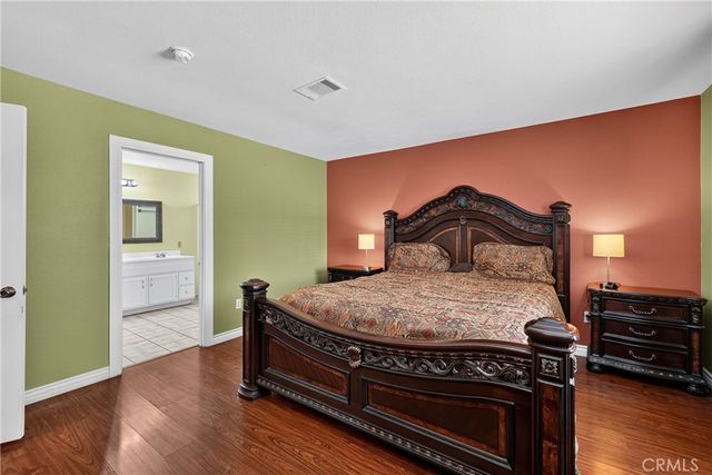 1015 W 5th, Corona, CA 92882